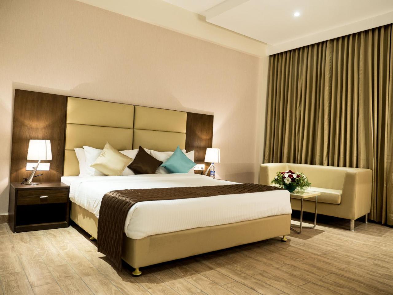 Hotel Grand Ashok Thanjavur Exterior foto